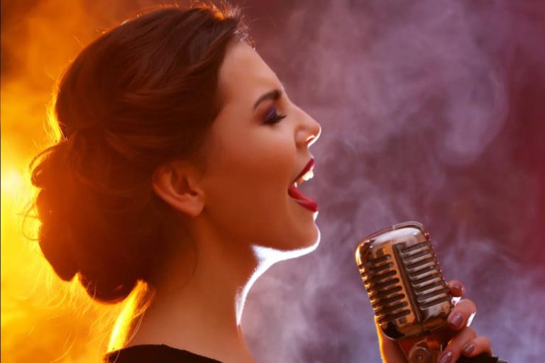 آموزش آنلاین آواز خواندن